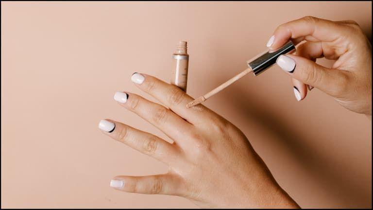 How to apply concealer