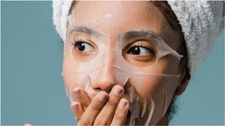 green-tea-face-masks-by-myglamm.jpg
