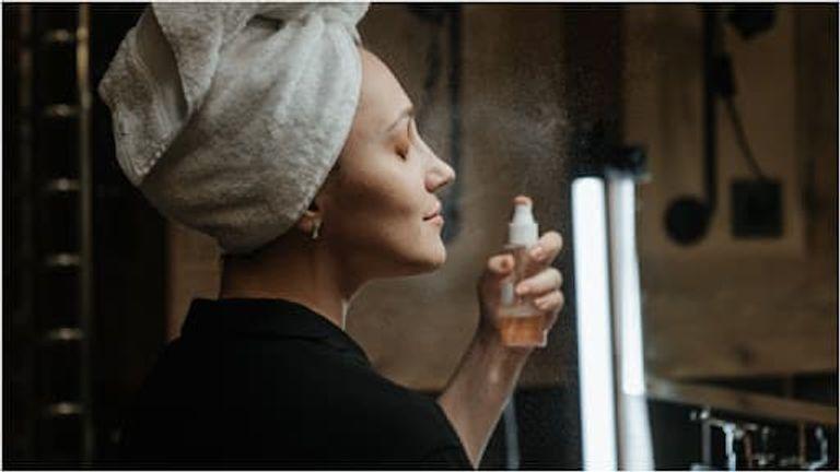 how-to-use-makeup-fixer.jpg
