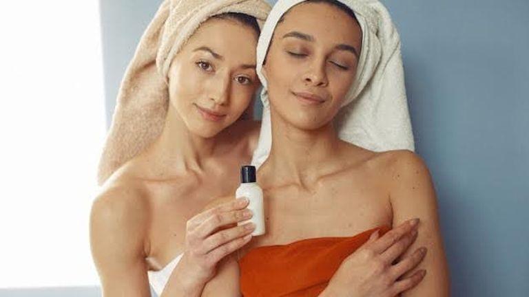 serum-or-moisturizer-first.jpg
