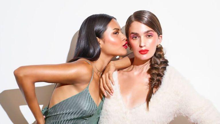 signs-you-and-your-bff-are-makeup-junkies.jpeg