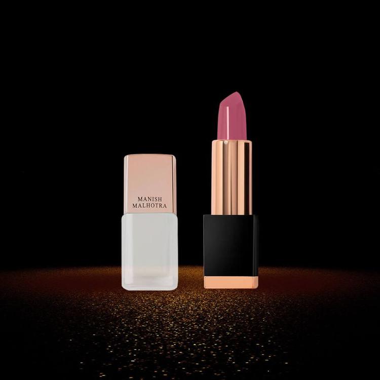 BACKSTAGE-TOUCH-UP-KIT-1.jpg