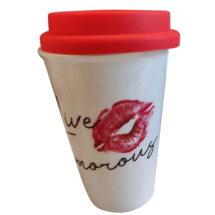 myglamm-lid-mug-1.jpeg