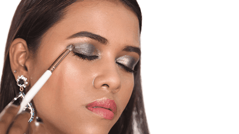 easy-eye-makeup-tricks-for-diwali-1.png